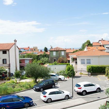 Apartment Sotlar Izola Eksteriør bilde