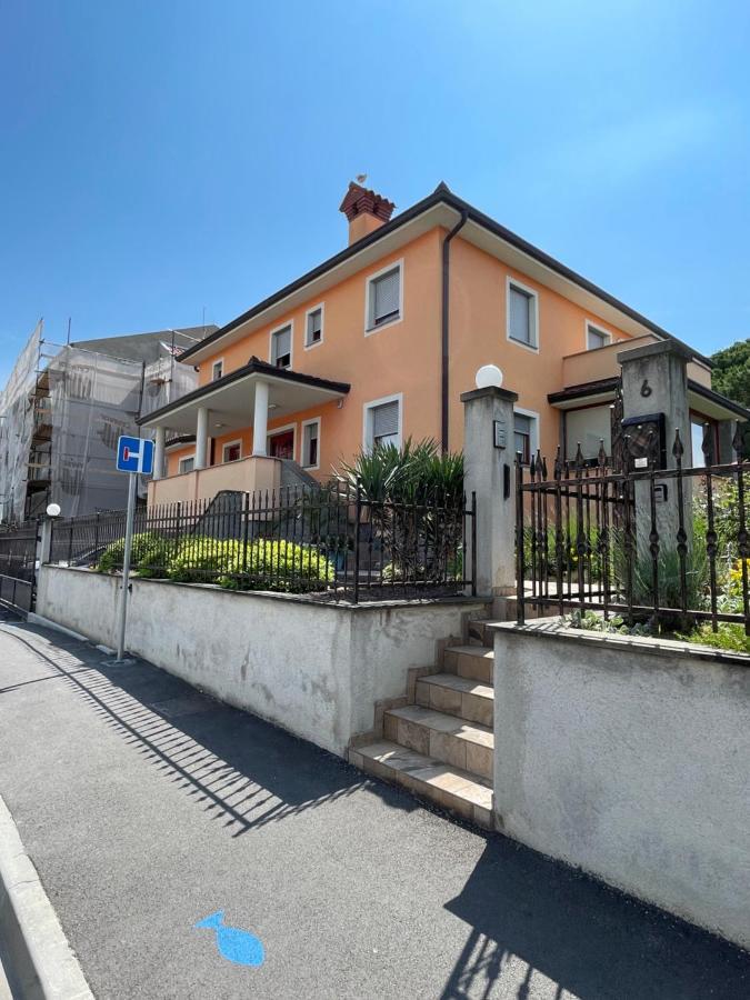 Apartment Sotlar Izola Eksteriør bilde